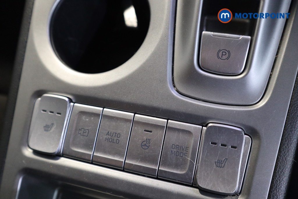 Hyundai Kona Premium Automatic Electric SUV - Stock Number (1588902) - 9th supplementary image