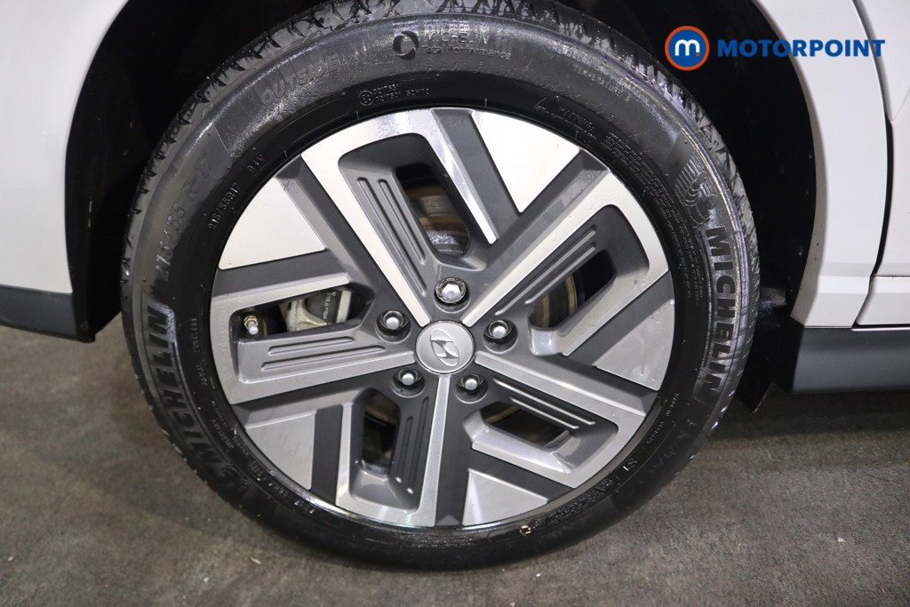 Hyundai Kona Premium Automatic Electric SUV - Stock Number (1588902) - 17th supplementary image