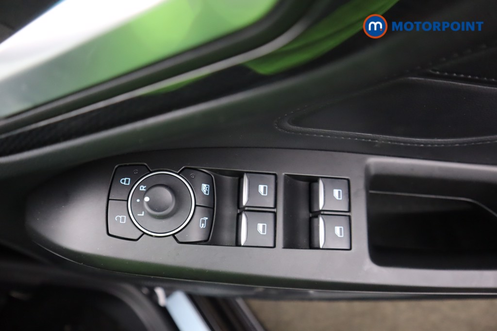 Ford Focus ST Manual Petrol Hatchback - Stock Number (1589181) - 16th supplementary image