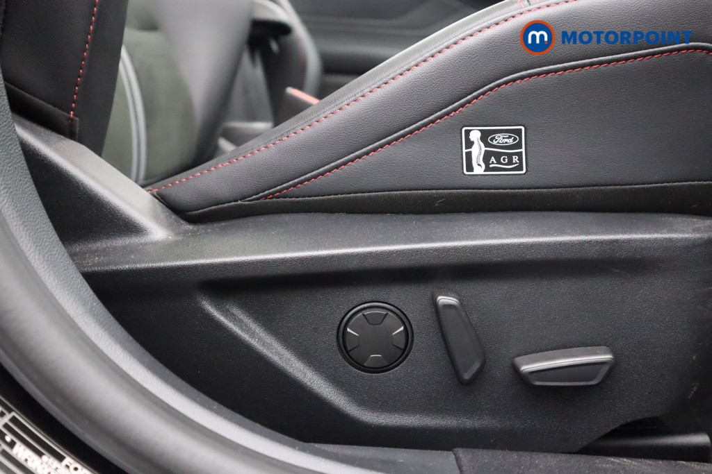 Ford Focus ST Manual Petrol Hatchback - Stock Number (1589181) - 19th supplementary image