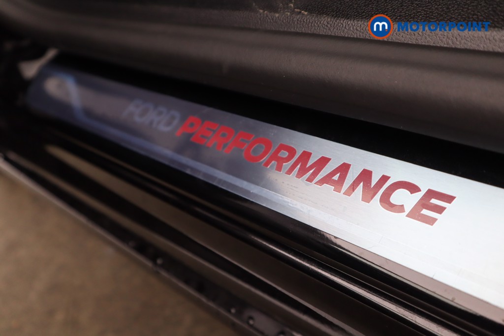 Ford Focus ST Manual Petrol Hatchback - Stock Number (1589181) - 30th supplementary image