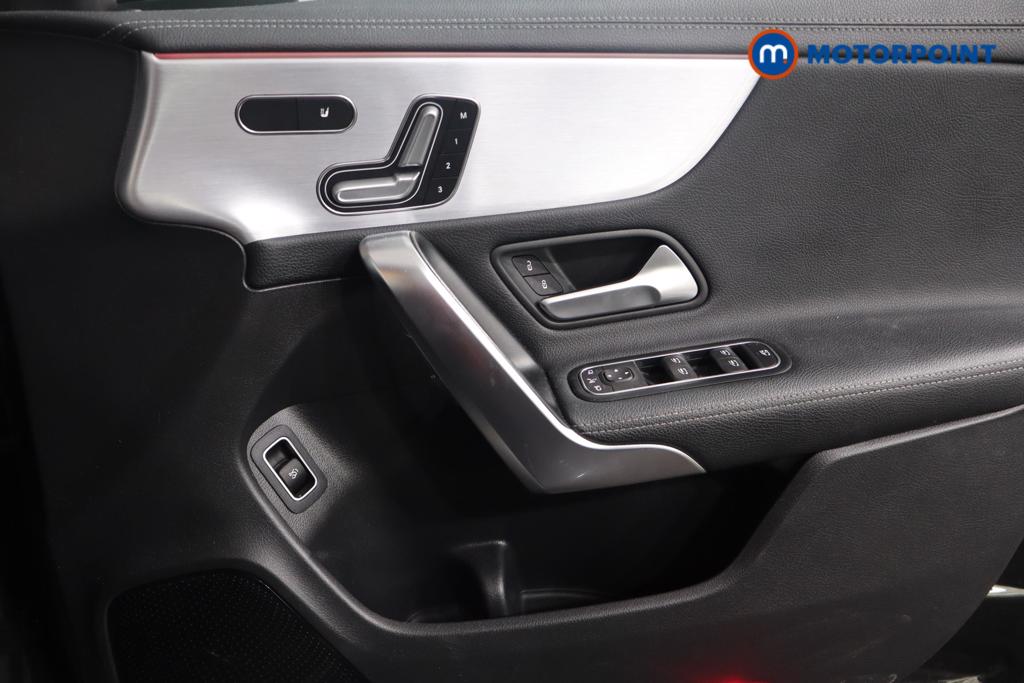 Mercedes-Benz CLA Amg Line Automatic Petrol Coupe - Stock Number (1589188) - 13th supplementary image