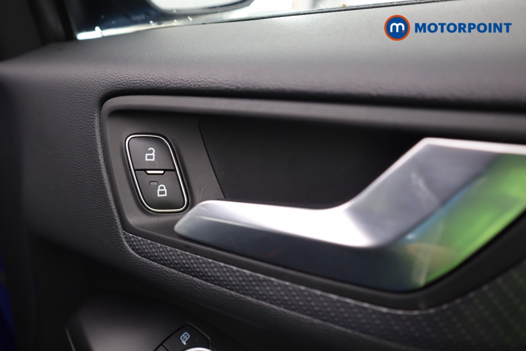 Ford Focus St-Line X Manual Petrol Hatchback - Stock Number (1589228) - 22nd supplementary image
