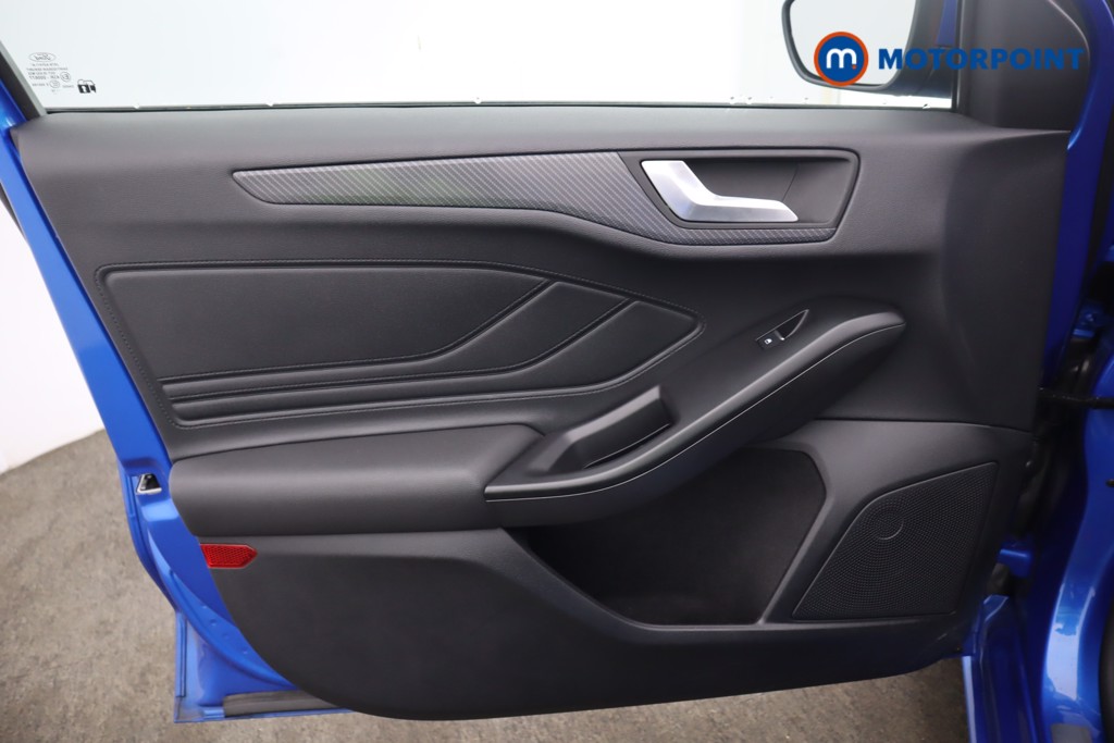 Ford Focus St-Line X Manual Petrol Hatchback - Stock Number (1589228) - 36th supplementary image