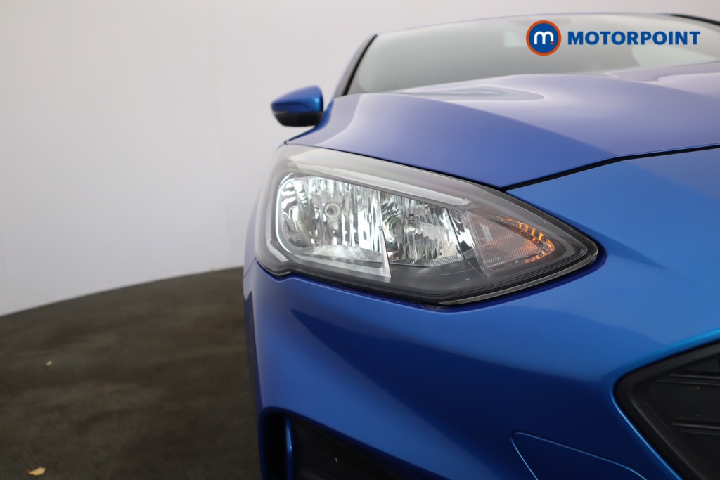 Ford Focus St-Line X Manual Petrol Hatchback - Stock Number (1589228) - 1st supplementary image