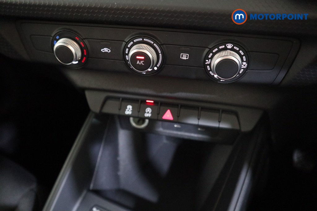 Audi A1 Technik Manual Petrol Hatchback - Stock Number (1589293) - 7th supplementary image