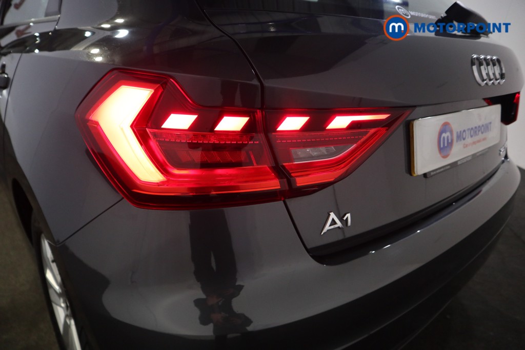 Audi A1 Technik Manual Petrol Hatchback - Stock Number (1589293) - 23rd supplementary image