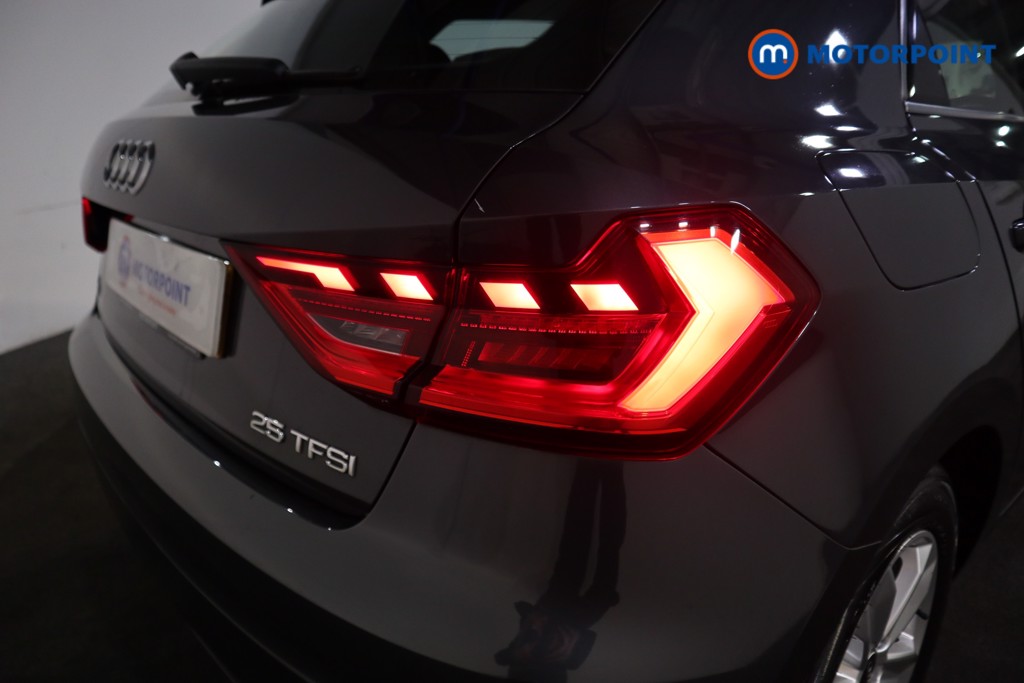 Audi A1 Technik Manual Petrol Hatchback - Stock Number (1589293) - 24th supplementary image