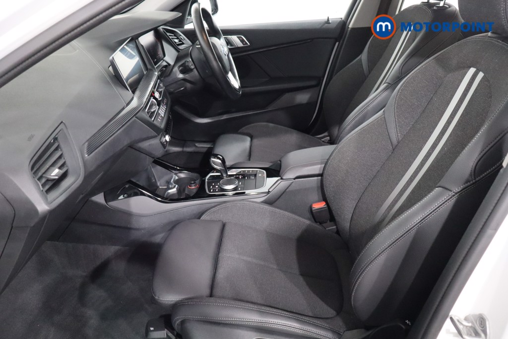 BMW 1 Series Sport Automatic Diesel Hatchback - Stock Number (1589965) - 4th supplementary image