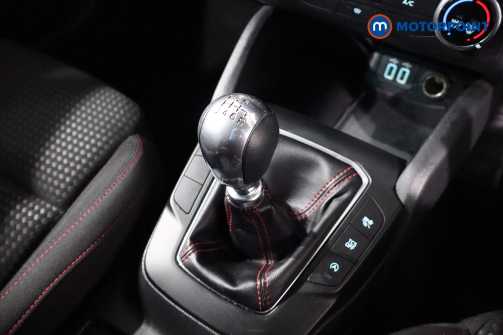 Ford Focus St-Line Edition Manual Petrol Hatchback - Stock Number (1590142) - 14th supplementary image