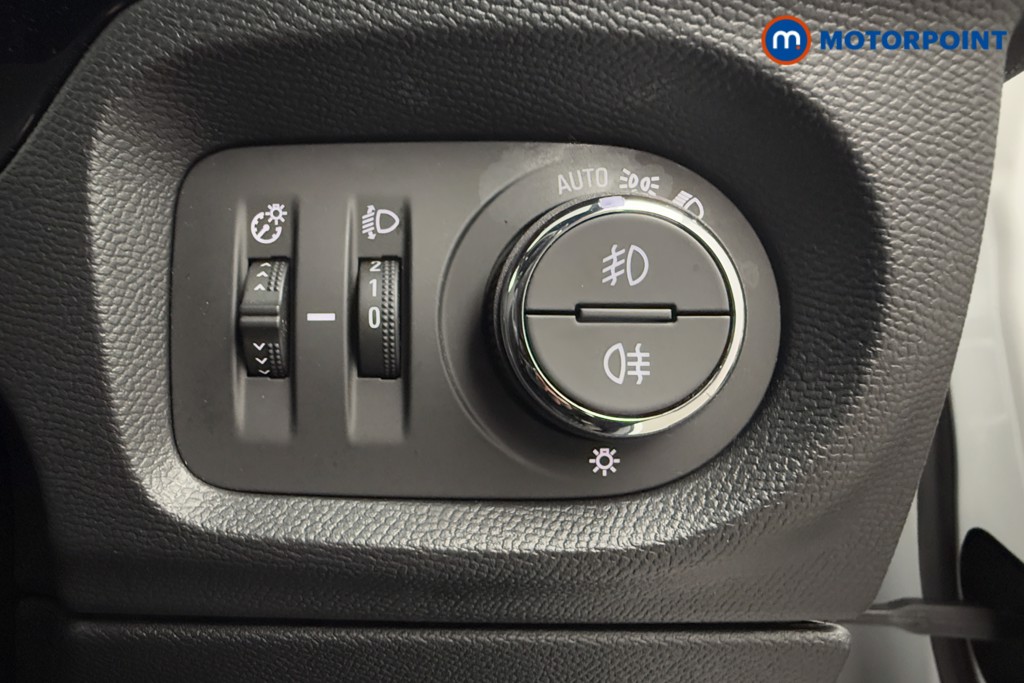 Vauxhall Corsa GS Manual Petrol Hatchback - Stock Number (1590257) - 16th supplementary image