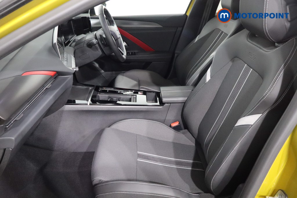 Vauxhall Astra Gs Line Automatic Petrol Hatchback - Stock Number (1590488) - 4th supplementary image