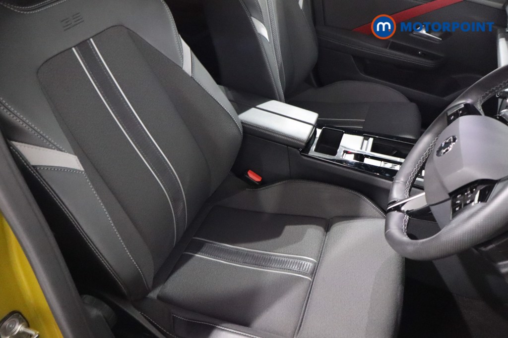 Vauxhall Astra Gs Line Automatic Petrol Hatchback - Stock Number (1590488) - 25th supplementary image