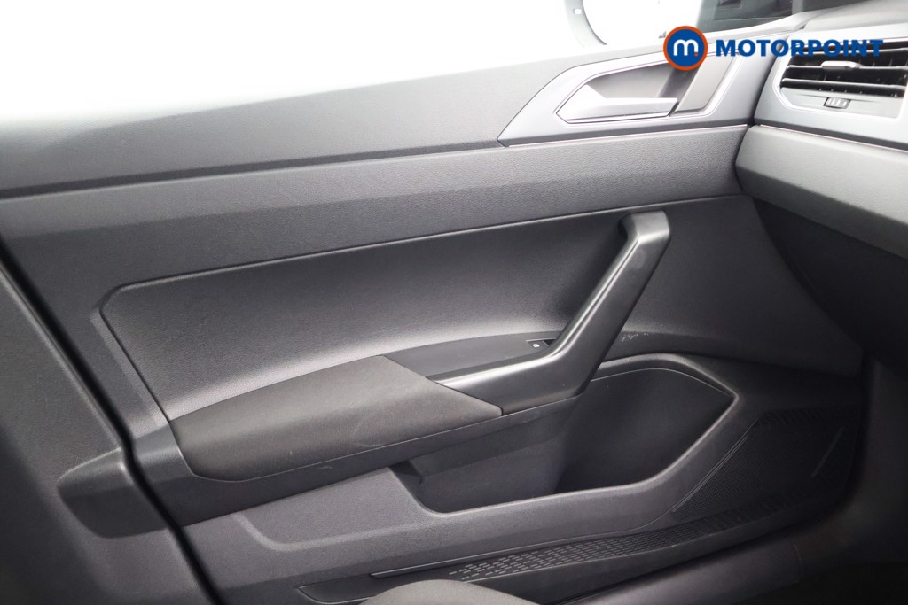 Volkswagen Taigo R-Line Automatic Petrol SUV - Stock Number (1590609) - 13th supplementary image