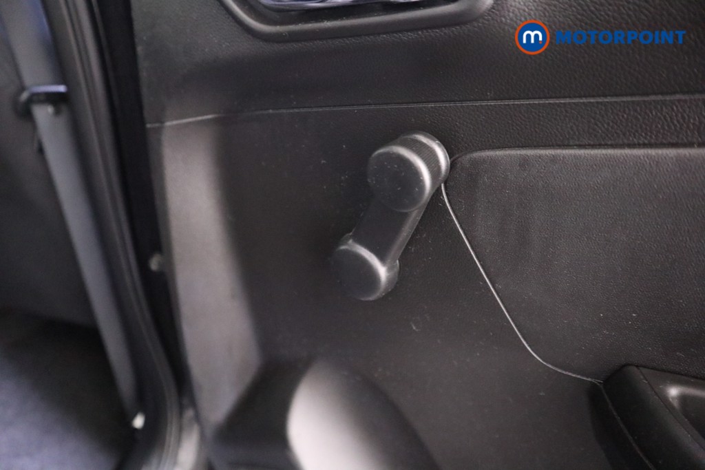 Suzuki Swift SZ3 Manual Petrol Hatchback - Stock Number (1590929) - 14th supplementary image