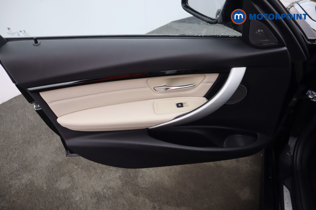 BMW 3 Series M Sport Shadow Edition Automatic Petrol Estate - Stock Number (1591023) - 34th supplementary image