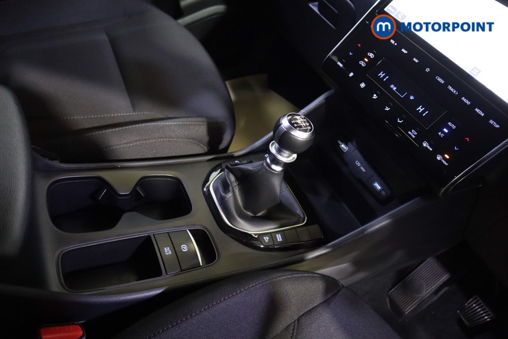 Hyundai Tucson Se Connect Manual Petrol SUV - Stock Number (1591045) - 7th supplementary image