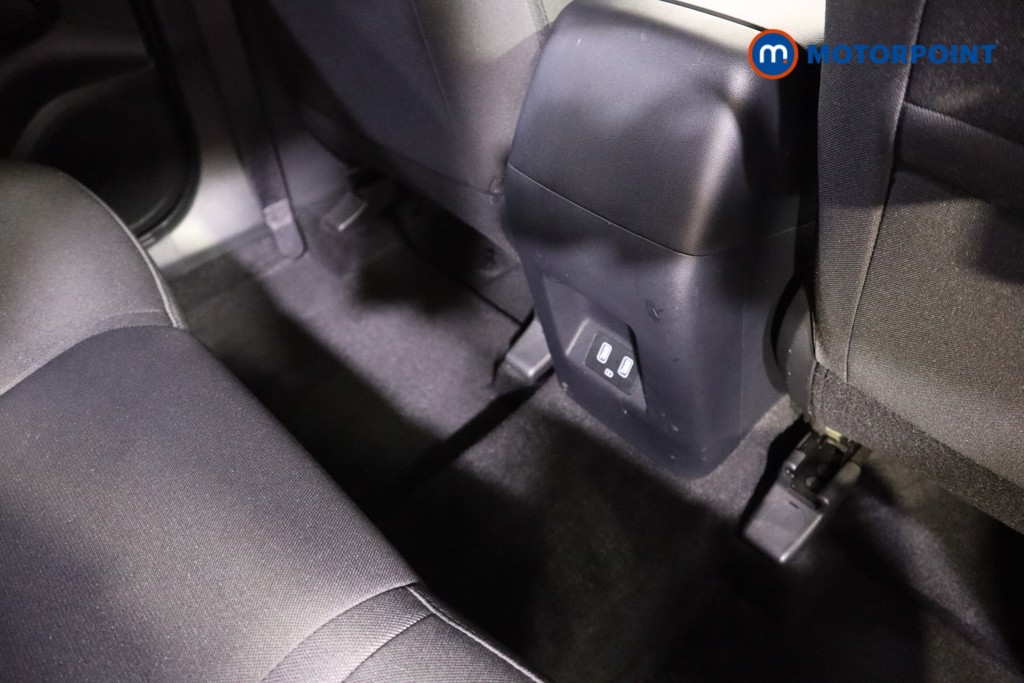 Hyundai Tucson Se Connect Manual Petrol SUV - Stock Number (1591045) - 19th supplementary image