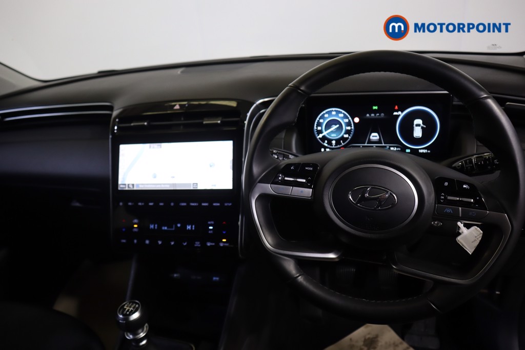 Hyundai Tucson Se Connect Manual Petrol SUV - Stock Number (1591045) - 1st supplementary image