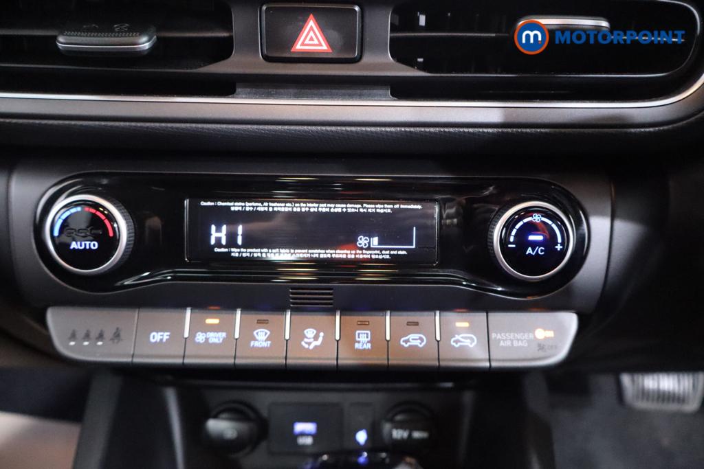 Hyundai Kona Premium Automatic Petrol-Electric Hybrid SUV - Stock Number (1591177) - 4th supplementary image