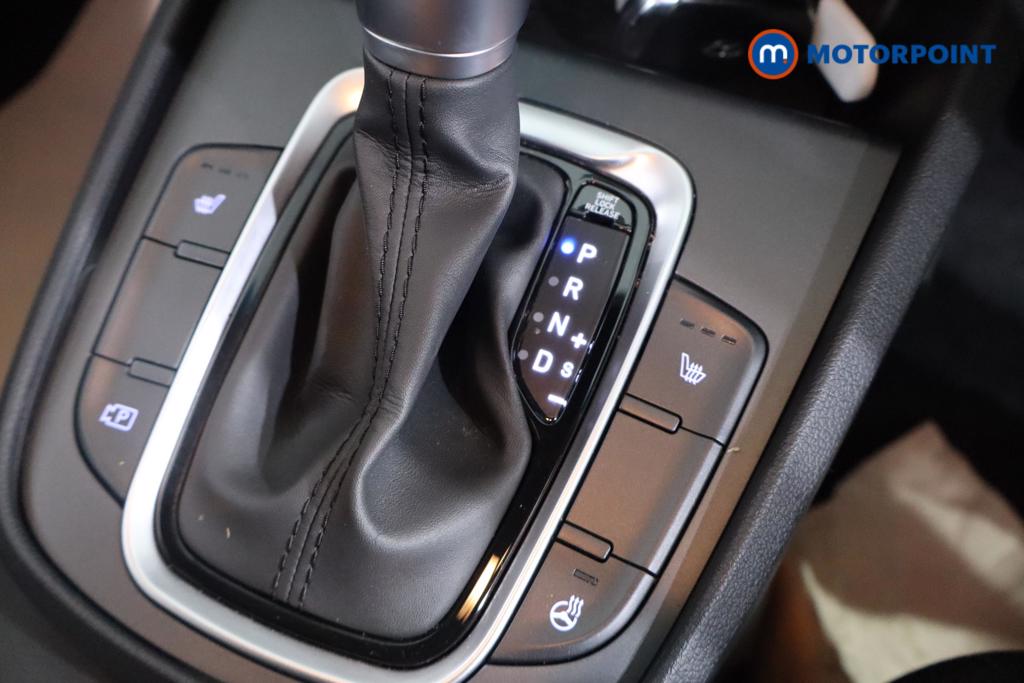 Hyundai Kona Premium Automatic Petrol-Electric Hybrid SUV - Stock Number (1591177) - 5th supplementary image