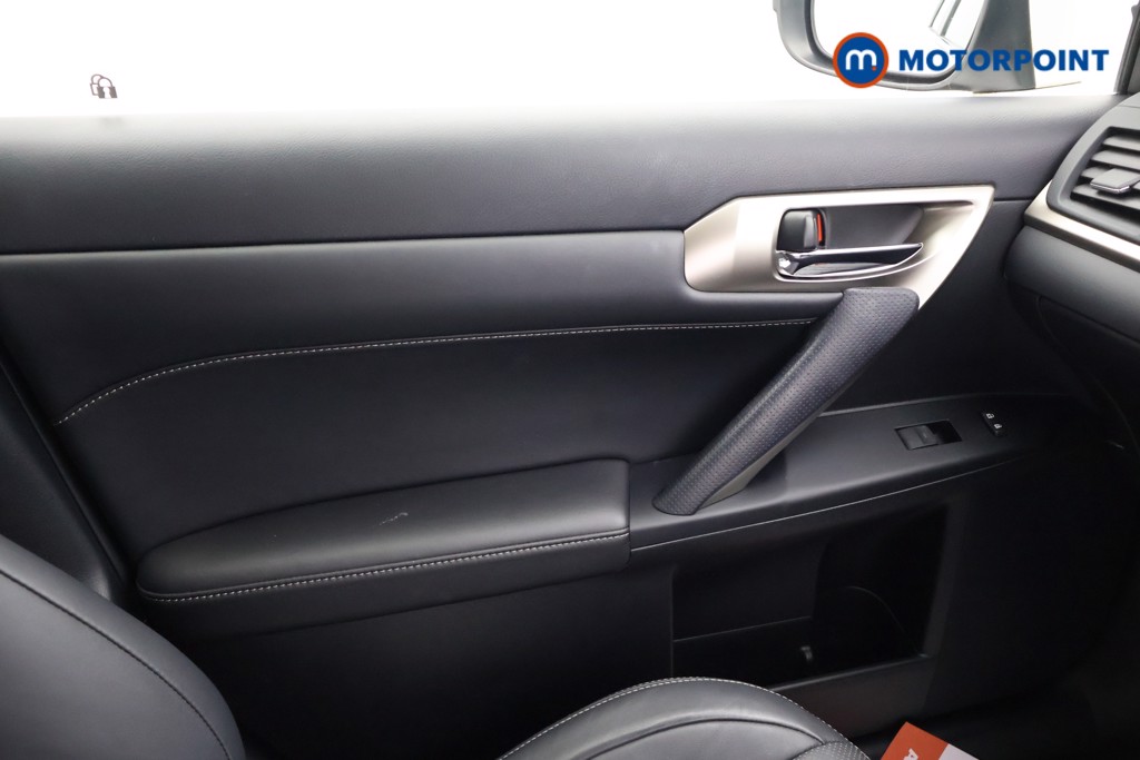 Lexus CT Luxury Automatic Petrol-Electric Hybrid Hatchback - Stock Number (1591535) - 14th supplementary image