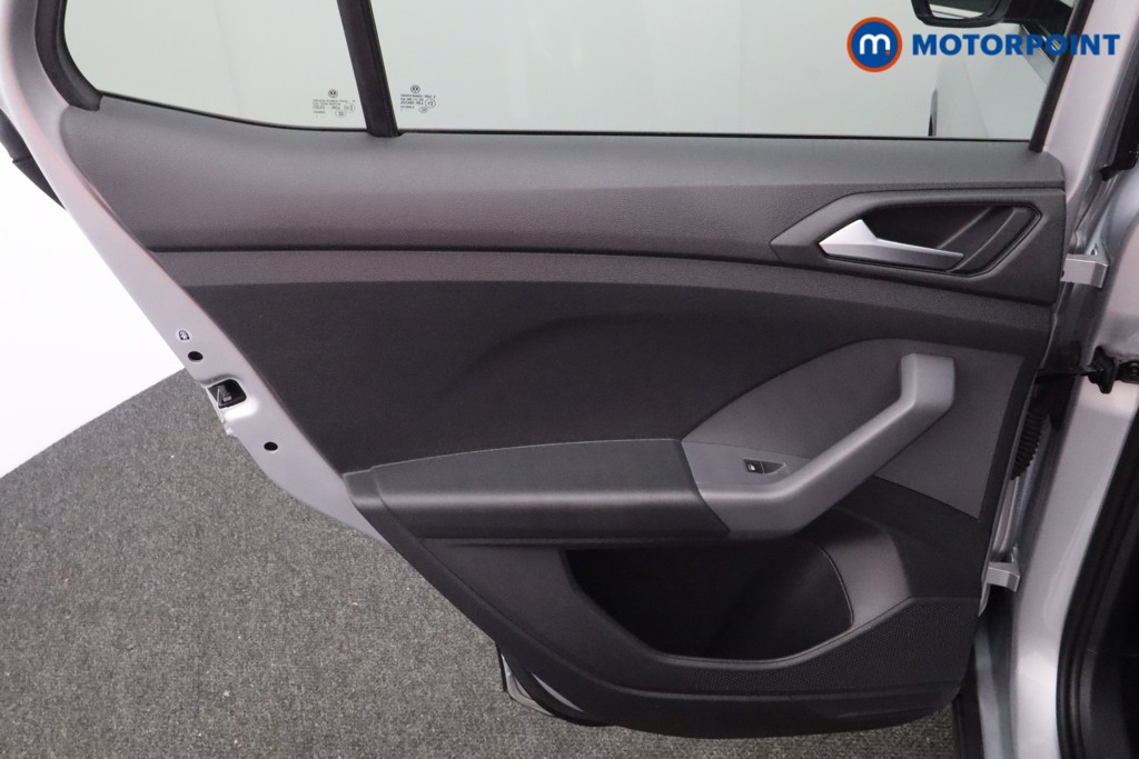 Volkswagen T-Cross SEL Automatic Petrol SUV - Stock Number (1591536) - 19th supplementary image