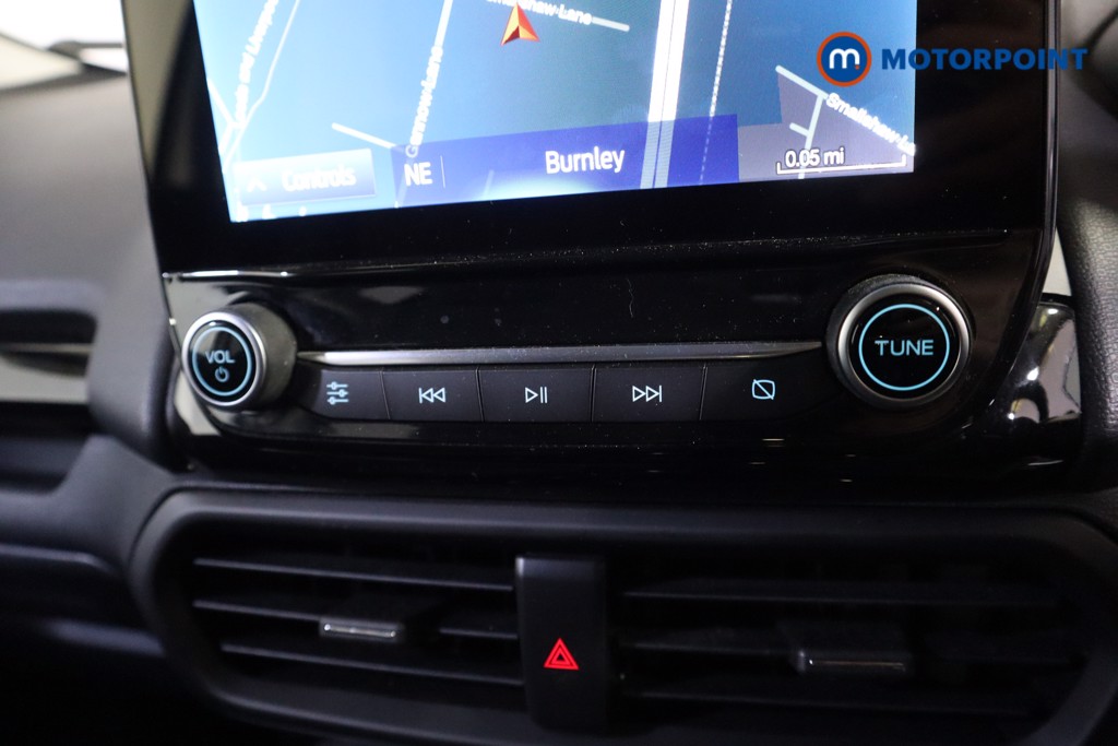 Ford Ecosport Active Manual Petrol SUV - Stock Number (1591791) - 5th supplementary image