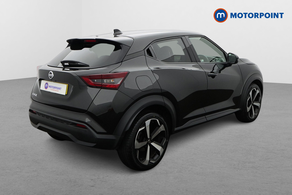 Nissan Juke Tekna Manual Petrol SUV - Stock Number (1591992) - Drivers side rear corner
