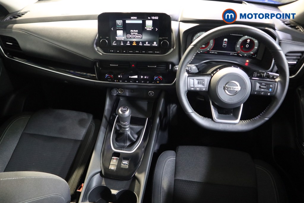 Nissan Qashqai Premiere Edition Manual Petrol SUV - Stock Number (1592024) - 1st supplementary image