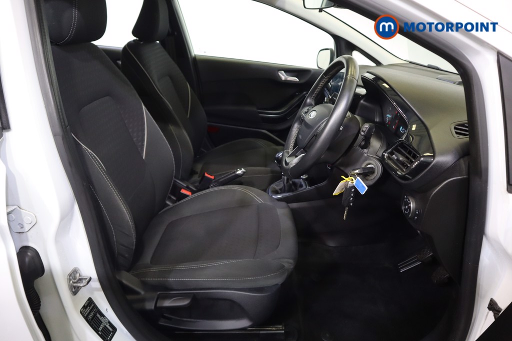 Ford Fiesta Zetec Manual Petrol Hatchback - Stock Number (1592122) - 6th supplementary image