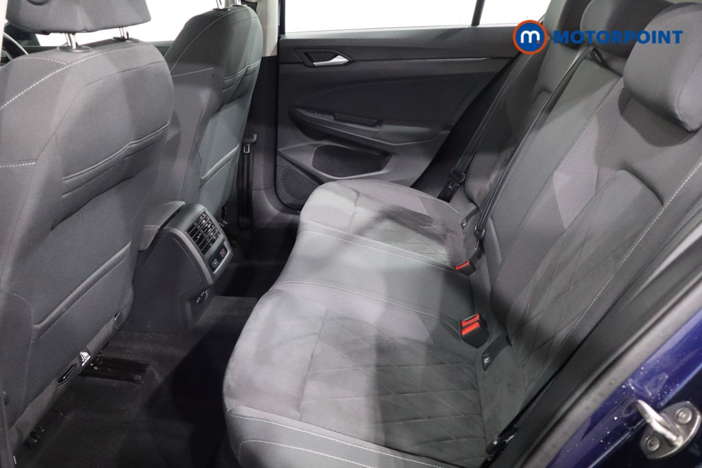Volkswagen Golf Style Manual Petrol Hatchback - Stock Number (1592595) - 5th supplementary image