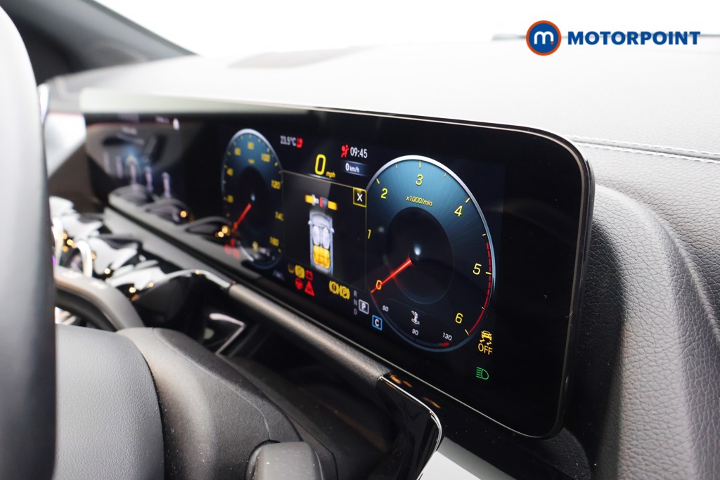 Mercedes-Benz B Class Amg Line Automatic Diesel Hatchback - Stock Number (1592663) - 17th supplementary image