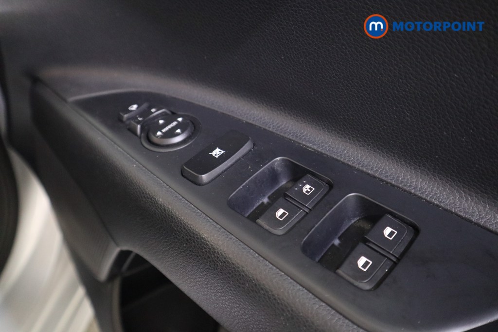 KIA RIO 2 Manual Petrol Hatchback - Stock Number (1592833) - 12th supplementary image