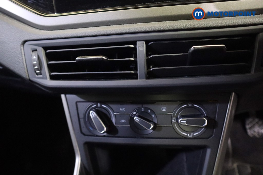 Volkswagen Polo Match Manual Petrol Hatchback - Stock Number (1592923) - 5th supplementary image