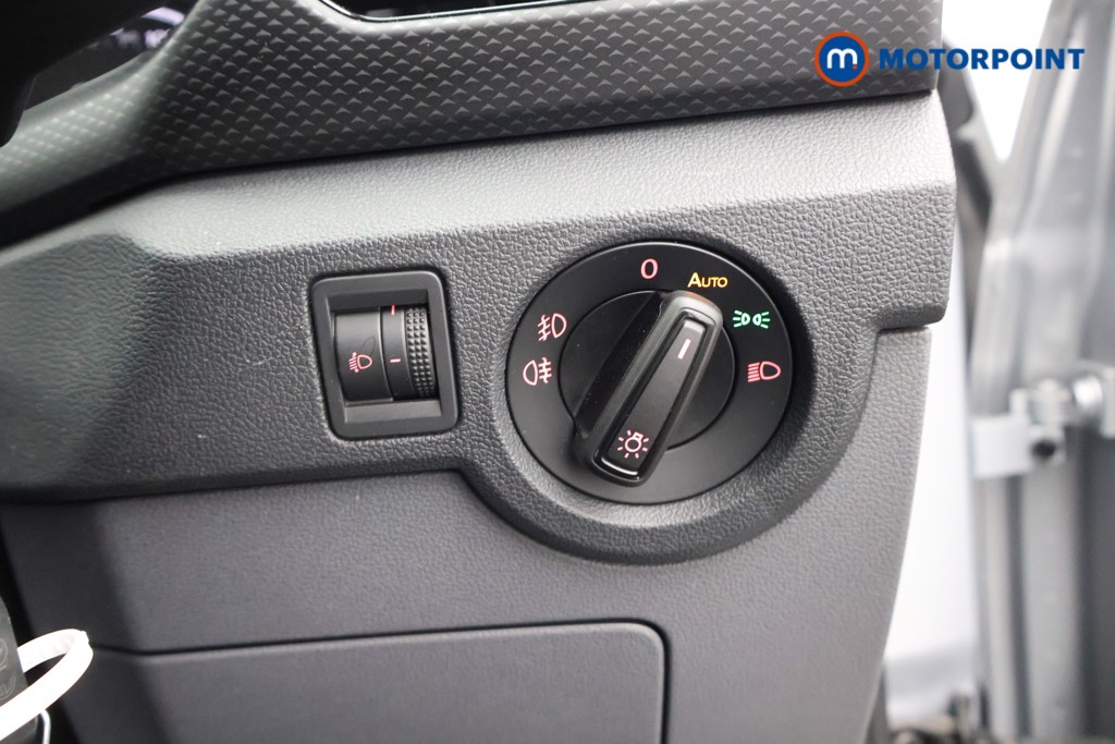 Volkswagen T-Cross SE Manual Petrol SUV - Stock Number (1592992) - 5th supplementary image