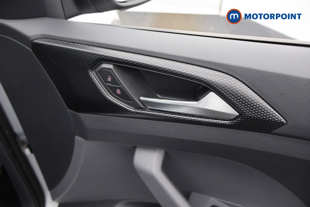 Volkswagen T-Cross SE Manual Petrol SUV - Stock Number (1592992) - 18th supplementary image
