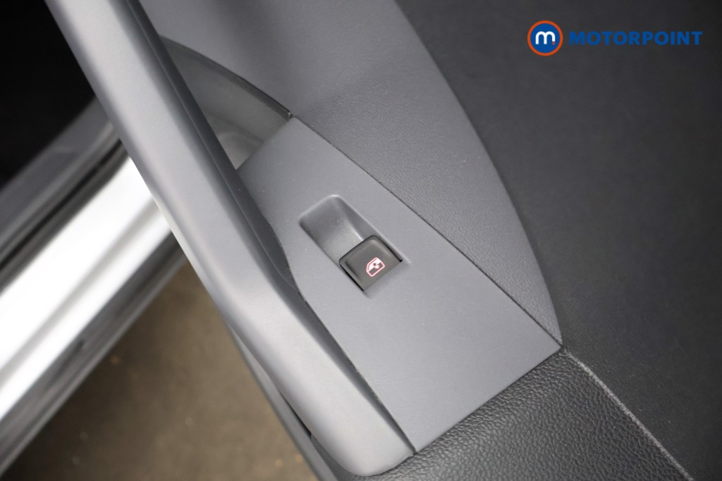 Volkswagen T-Cross SE Manual Petrol SUV - Stock Number (1592992) - 21st supplementary image