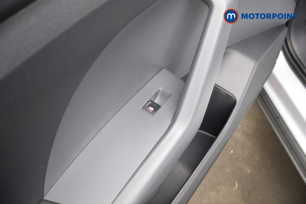 Volkswagen T-Cross SE Manual Petrol SUV - Stock Number (1592992) - 32nd supplementary image