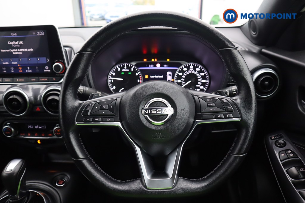 Nissan Juke N-Connecta Automatic Petrol SUV - Stock Number (1593155) - 2nd supplementary image
