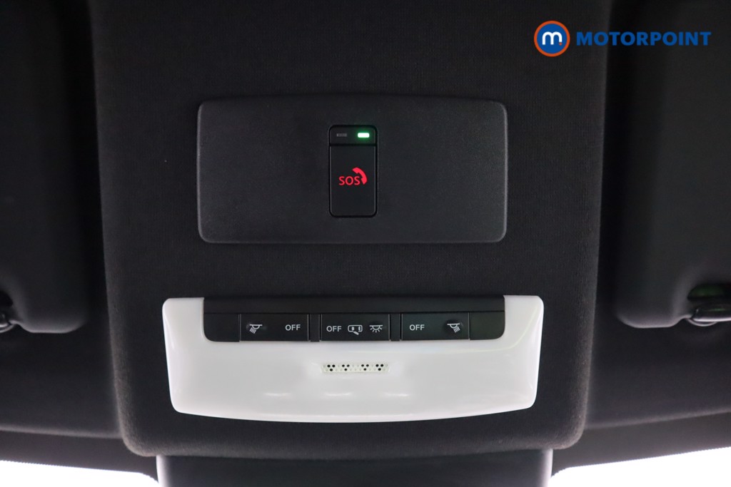 Nissan Juke N-Connecta Automatic Petrol SUV - Stock Number (1593155) - 21st supplementary image