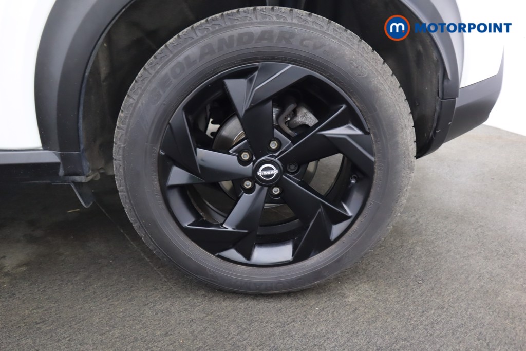 Nissan Juke N-Connecta Automatic Petrol SUV - Stock Number (1593155) - 37th supplementary image