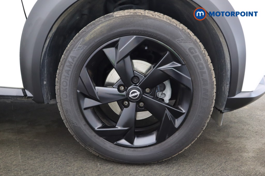 Nissan Juke N-Connecta Automatic Petrol SUV - Stock Number (1593155) - 39th supplementary image