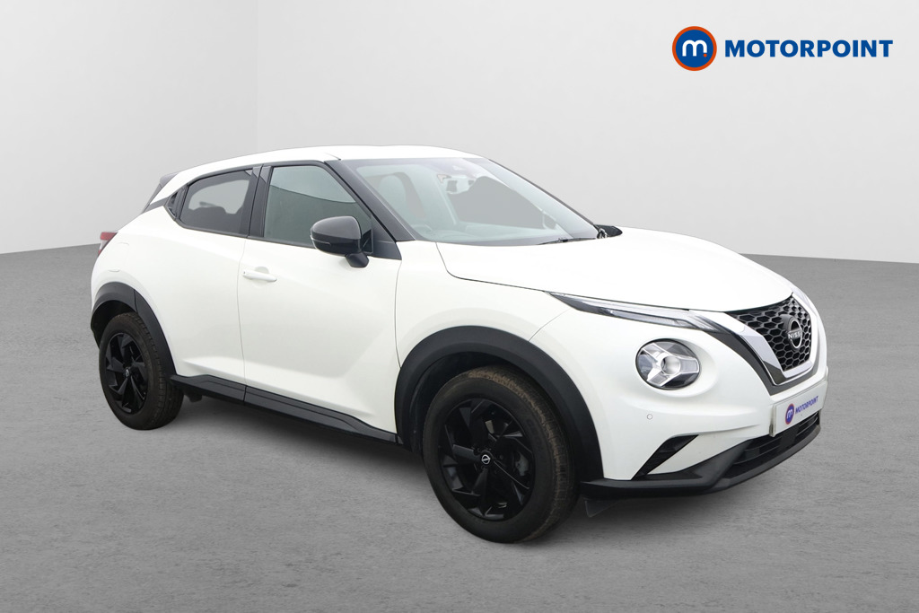 Nissan Juke N-Connecta Automatic Petrol SUV - Stock Number (1593155) - Drivers side front corner