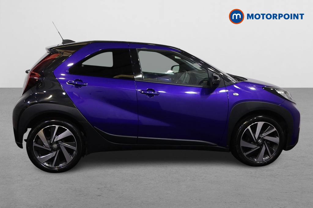 Toyota Aygo X Edge Manual Petrol Hatchback - Stock Number (1593183) - Drivers side