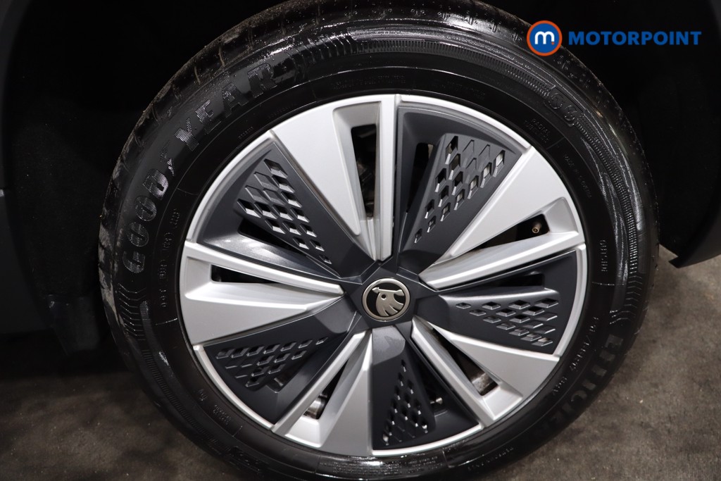 Skoda Karoq Se Drive Manual Petrol SUV - Stock Number (1593265) - 12th supplementary image