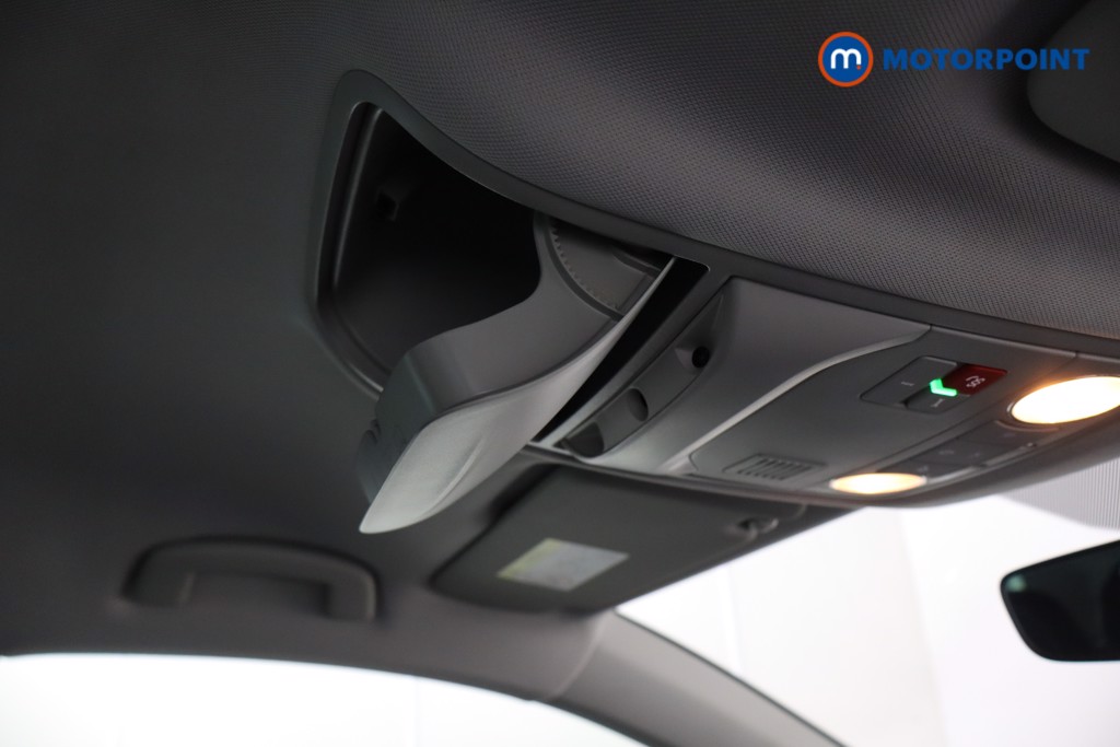 Skoda Karoq Se Drive Manual Petrol SUV - Stock Number (1593265) - 25th supplementary image