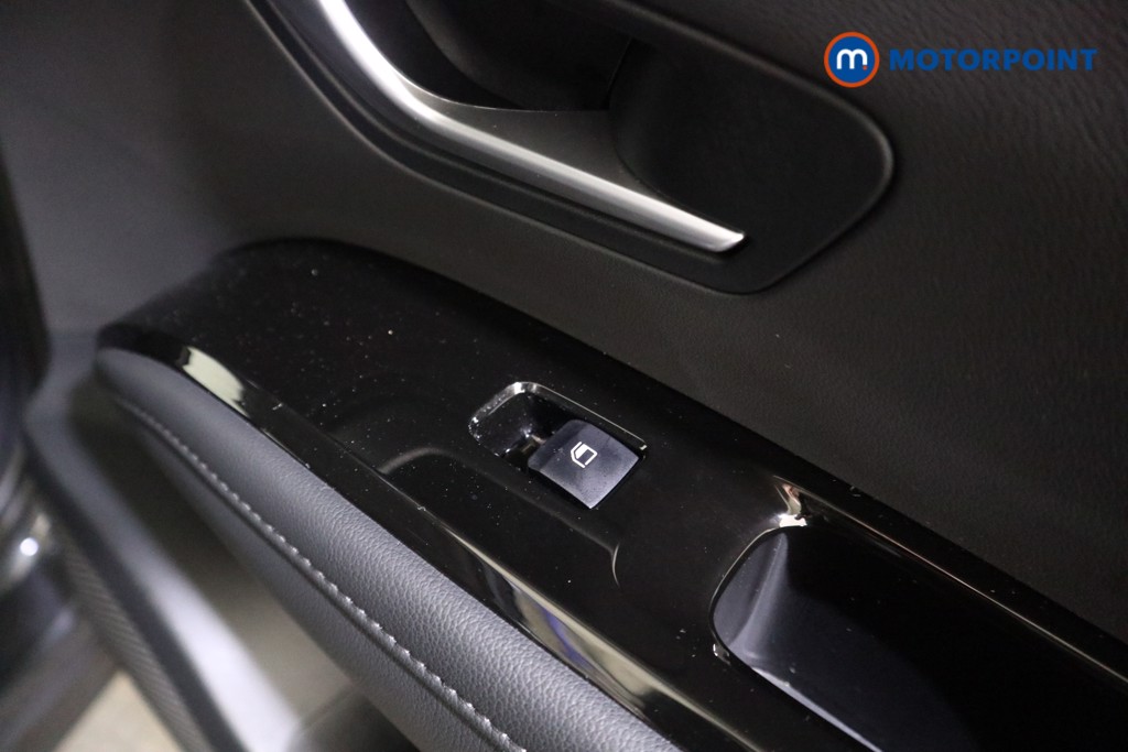 Hyundai Tucson Se Connect Manual Petrol SUV - Stock Number (1593294) - 17th supplementary image