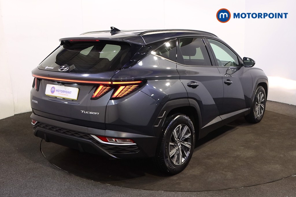 Hyundai Tucson Se Connect Manual Petrol SUV - Stock Number (1593294) - Drivers side rear corner