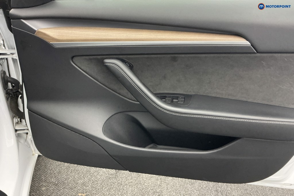 Tesla Model 3 Rwd 4Dr Auto Automatic Electric Saloon - Stock Number (1593441) - 16th supplementary image